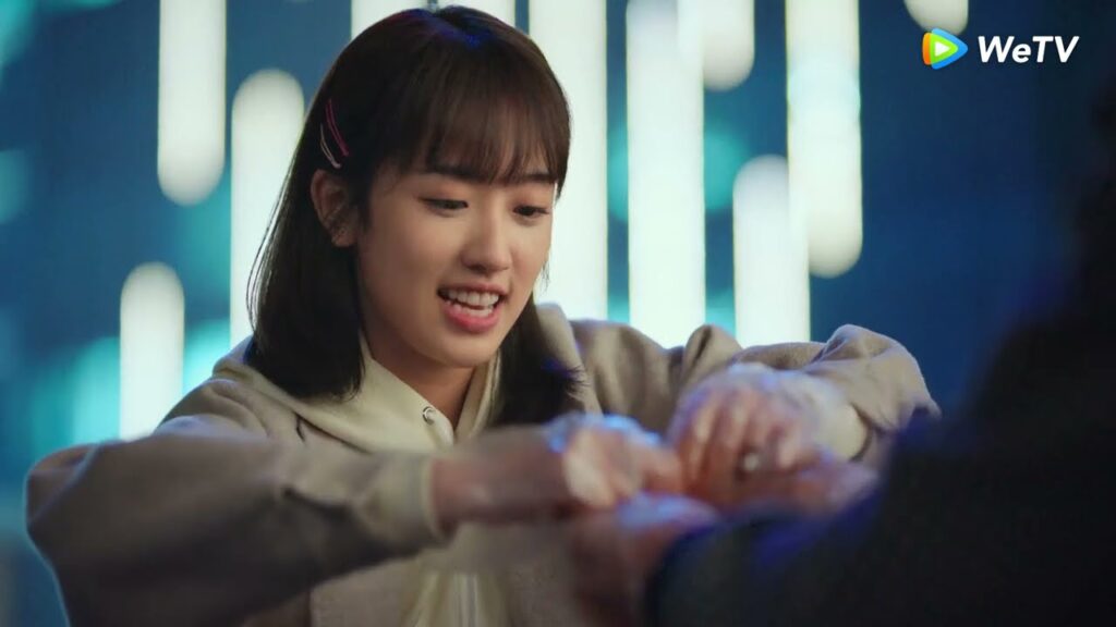 يلعبان لعبة مسلية مع بعضهم مقطع من الحلقة 12 مسلسل مرحبا سيد جو ｜WeTV