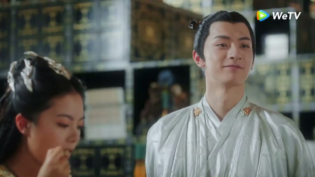 لينغ لونغ لم تعتاد على آداب القصر بعد ! مقطع من الحلقة 10 مسلسل الفتاة المباركة ｜WeTV