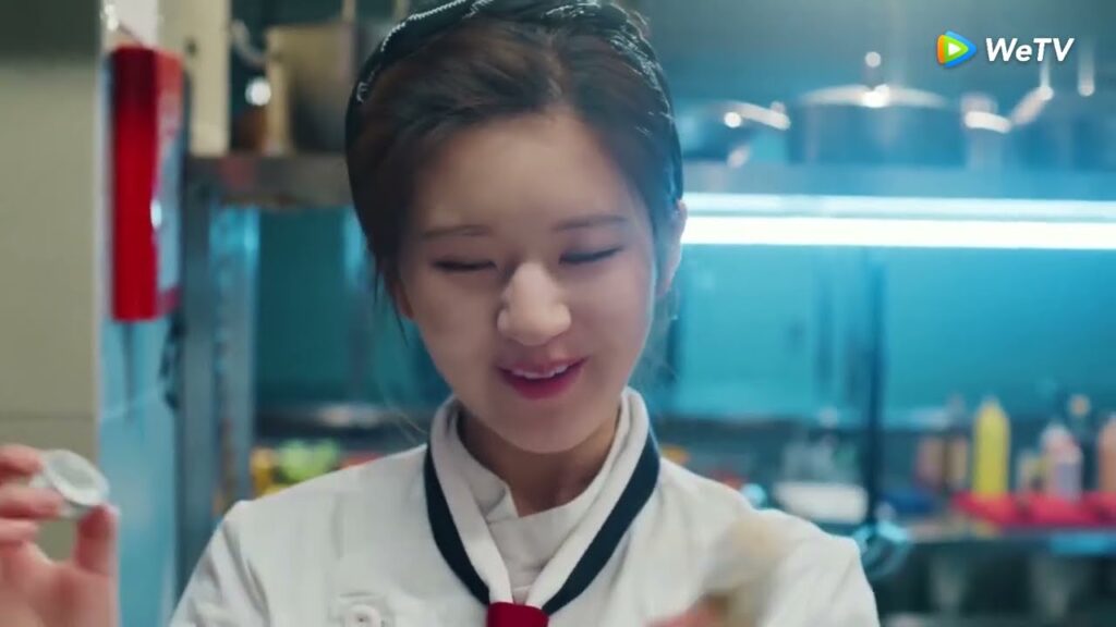 المدير الغني ينزل بالفندق ويطلب 100 طبق الحلقة 2 مسلسل مواعدة في المطبخ ｜WeTV