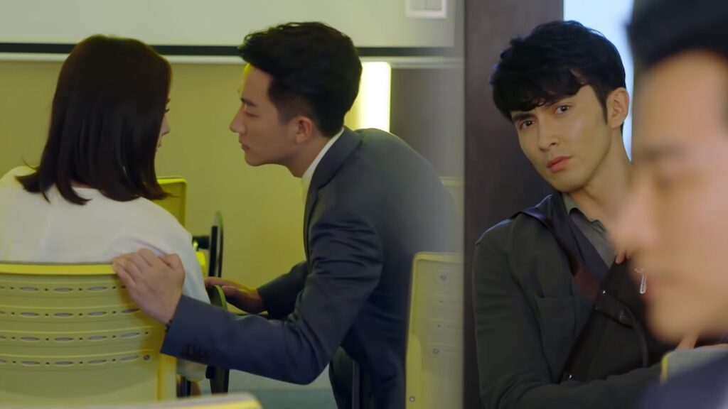 عندما يرى شقيقه الأصغر يُقبل حبيبته يفضح حقيقتها أمامه مسببًا لسوء فهم❤️مشهد من "عزيزي المترجم"