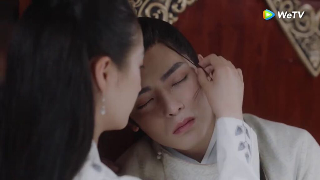 يستيقظ ويجدها بجانبه على السرير مقطع من الحلقة 24 مسلسل امرأة مثلي ｜WeTV