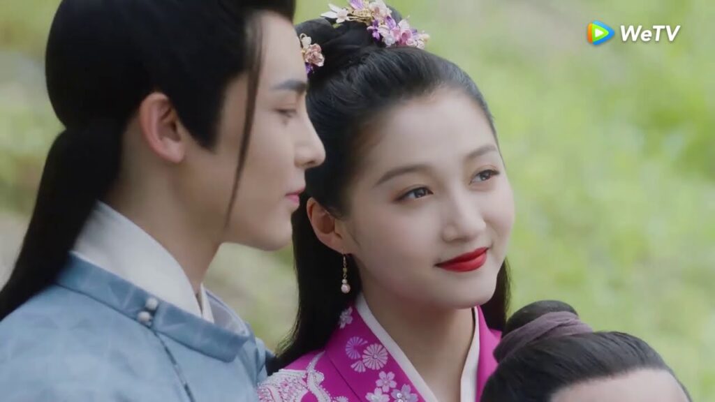 حبيبها يرسل لها جواب عاطفي لكنها لا تفهمه ! مقطع من الحلقة 23 مسلسل امرأة مثلي ｜WeTV