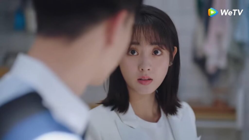 اعترف لها بحبه في وقت غير مناسب ! مقطع من الحلقة 12 مسلسل حظي الصغير |WeTV اعترف لها بحبه في وقت غير مناسب ! مقطع من الحلقة 12 مسلسل حظي الصغير |WeTV