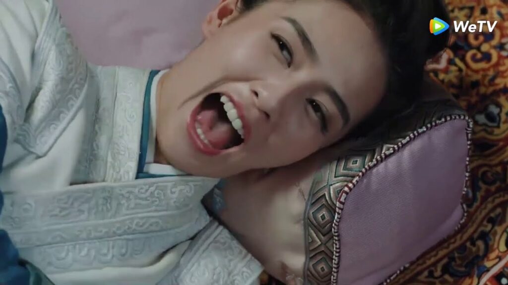 يريد أن ينام بجانبها مقطع من الحلقة 21 مسلسل السيد العظيم يريد أن ينام بجانبها مقطع من الحلقة 21 مسلسل السيد العظيم