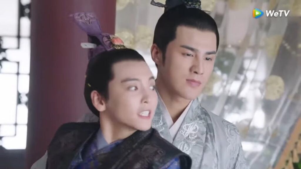 أول لقاء بينها وبين الأمير الخامس مقطع من الحلقة 1 مسلسل الوريثة أول لقاء بينها وبين الأمير الخامس مقطع من الحلقة 1 مسلسل الوريثة