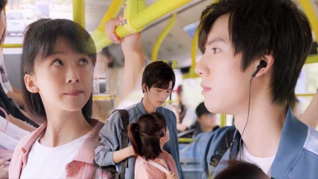 التصقي بي و لا تتحركِ في الباص 🙈💜 ( عزبــاء محترفــة ) مترجم