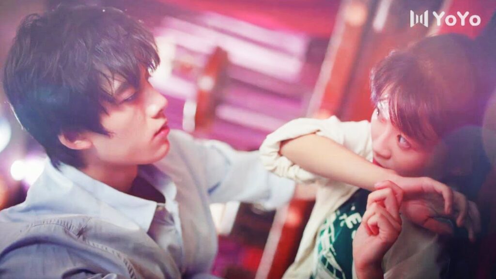 مزعجة ولديكِ سيقان قصيرة 🙈💜 ( عزبــاء محترفــة ) مترجم