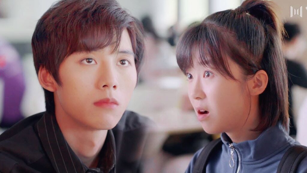 لماذا انتي صديقة مع جميع الشباب في الجامعة 😒😒