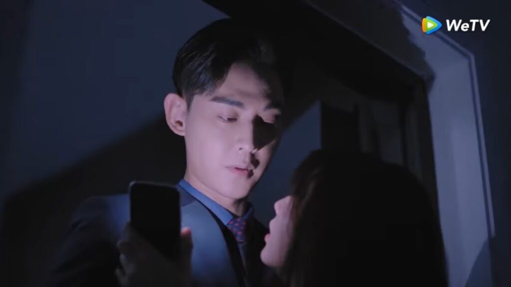 حضنت شخص بالخطأ ! مقطع من الحلقة 2 مسلسل حظي الصغير حضنت شخص بالخطأ ! مقطع من الحلقة 2 مسلسل حظي الصغير