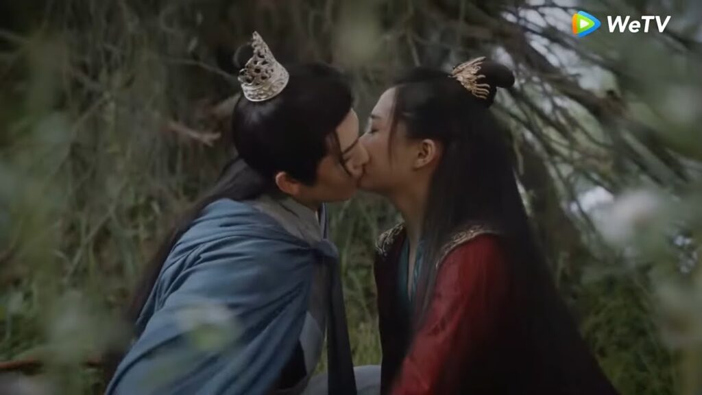 لماذا تقبلني ؟ | مقطع من الحلقة 7امرأة مثلي