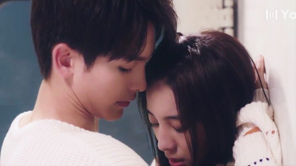 تعلق ملابسها بـ ملابسه 🙈💜 اعلان 15 ( رومانسيتـي الاولـى| First Romance) 💖💖💖