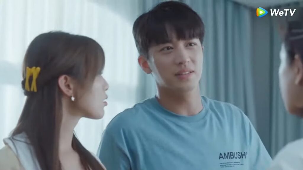 شياو جين يا لها من صديقة سيئة! | مقطع من الحلقة 13 منتصف الصيف مليء بالحب