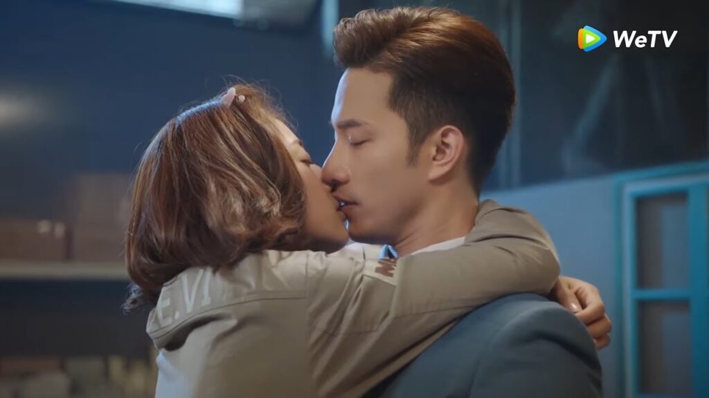 الفضائية تقبل المدير البارد بالقوة | حبيبتي فضائية حلقة 2