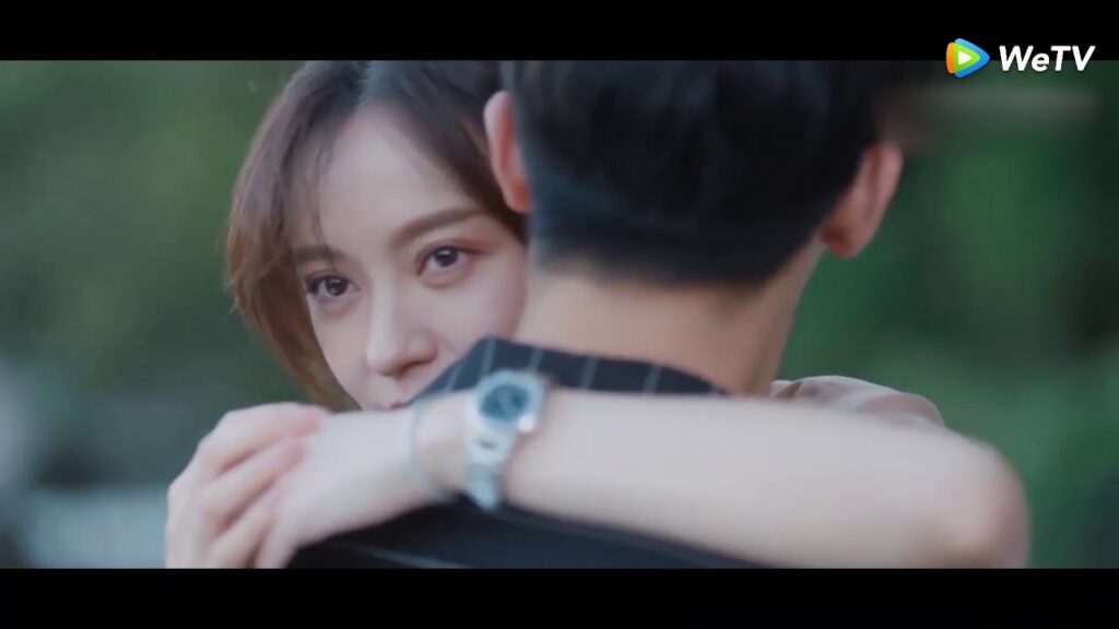 تيان ران تشعر بالغيرة ! زي يي مع امرأة أخري ! مقطع من الحلقة 10 مسلسل منتصف الصيف مليء بالحب