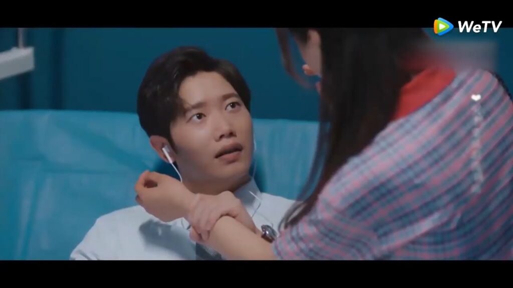 تيان ران هي الفتاة التي يحبها منذ صغره ! مقطع من الحلقة 9 مسلسل منتصف الصيف مليء بالحب