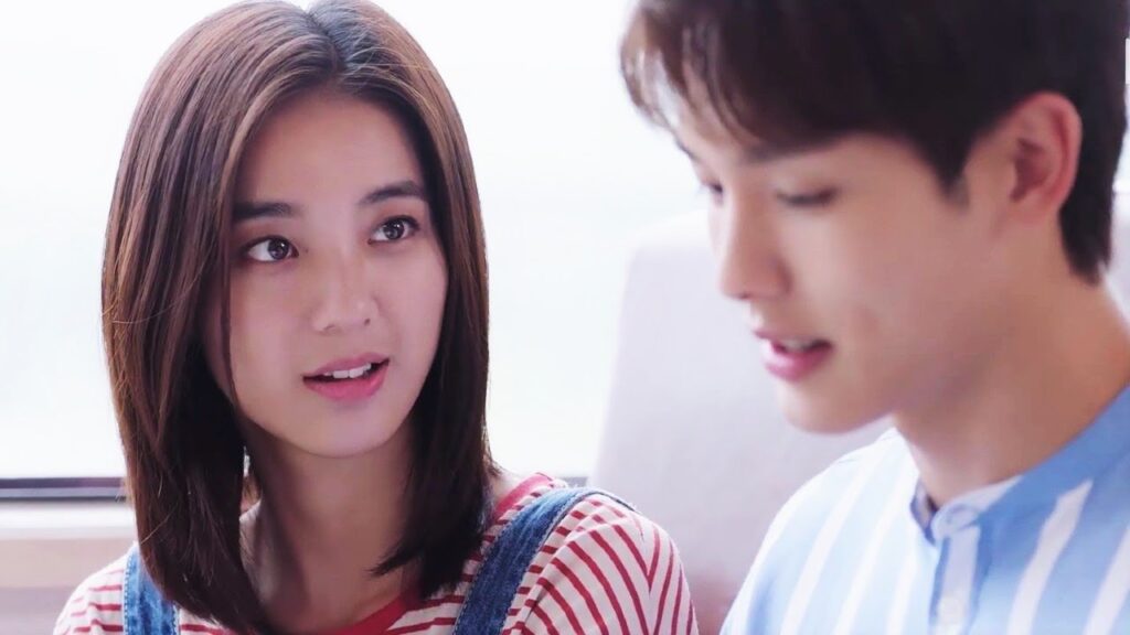 انا اكره مادة اللغة الانكليزية و لكنني اعشقها عندما ادرسها معك 😍😍😍