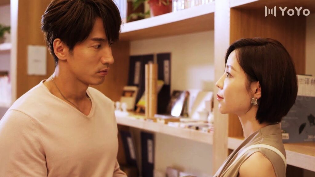 ألا ترين بانكِ تزعجينــي كثيراً ؟  (عُـد نجومـك المحظـوظة | Count Your Lucky Stars) مترجمة 🌟