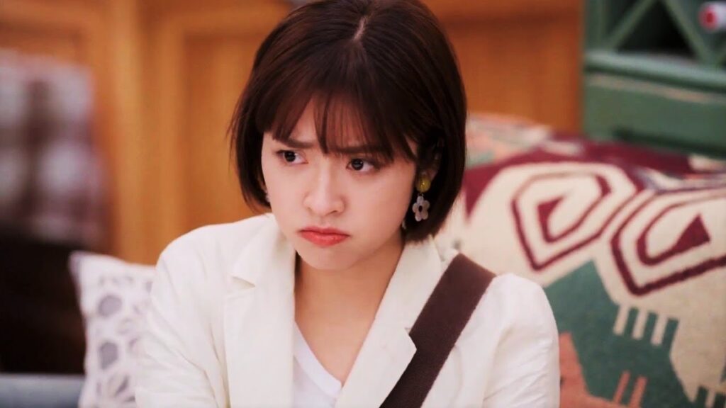 يصبح الرجال أغبياء عندما يقعون في الحب🤦‍♀️  (عُـد نجومـك المحظـوظة | Count Your Lucky Stars)