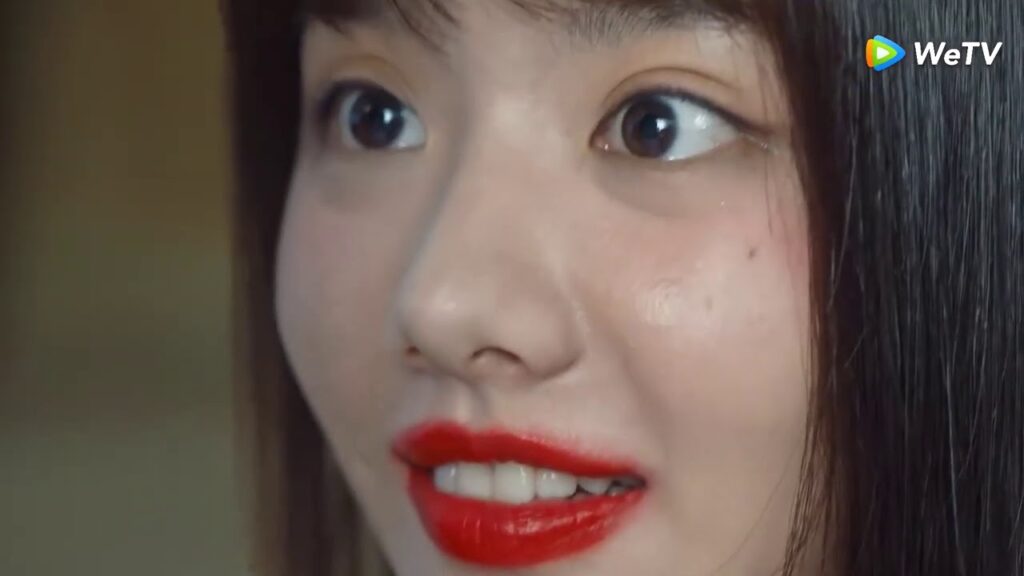 تضع المكياج فلا يتعرف عليها|مقطع من الحلقة 7 الحب إلى الأبد