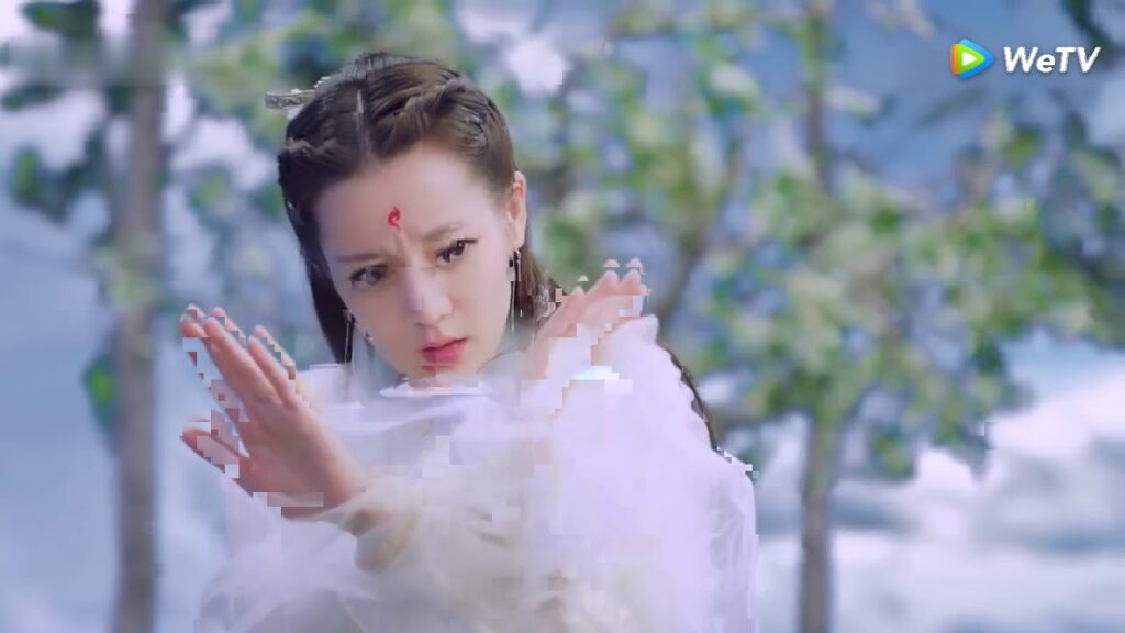 تنين يهجم على الأميرة والإمبراطور ينقذها مقطع من الحلقة 25 حلم الحب الأبدي