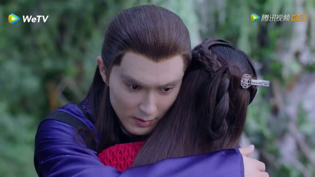 الأميرة تحضن تشين يي والإمبراطور يغضب منها مقطع من الحلقة 46