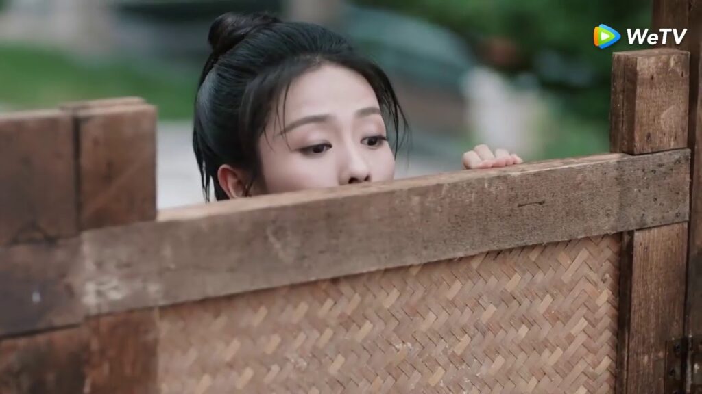 تختلس النظر إليه|مقطع من الحلقة 8 مسلسل السيد العظيم