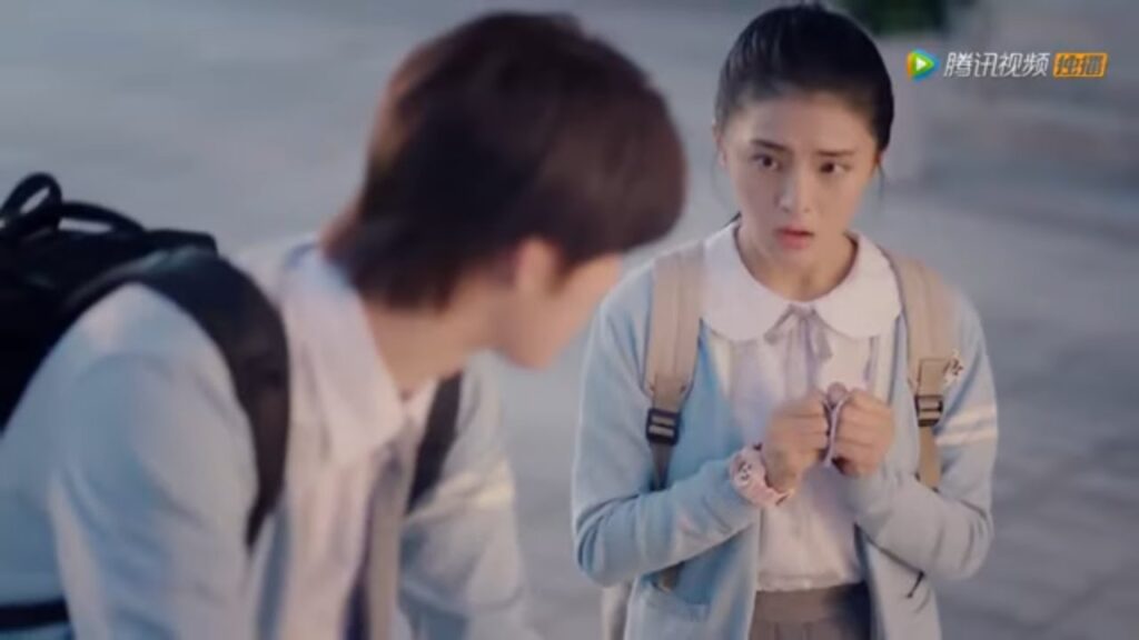 أهملت الدراسة بسبب العرض فكانت النتيجة .. ؟| مقطع من الحلقة 5 مسلسل حب أول عذب