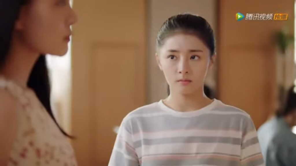 نيان فينغ ترى صديقة شين ياو لأول مرة | مقطع من الحلقة 4 مسلسل حب أول عذب