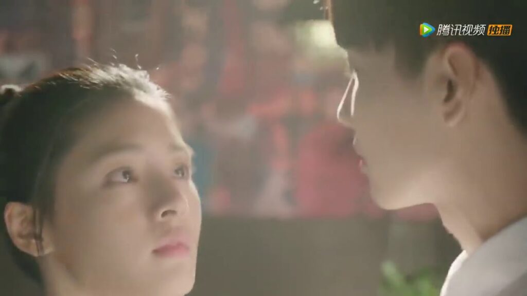 سو مو يون يتخيل وقوع أخته في الحب | مقطع من الحلقة 3 مسلسل حب أول عذب سو مو يون يتخيل وقوع أخته في الحب | مقطع من الحلقة 3 مسلسل حب أول عذب