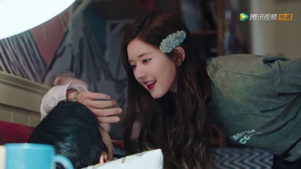 تلتقط له الصور و هو نائم | مقطع من الحلقة 6 مسلسل مواعدة في المطبخ