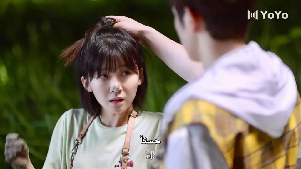 انا اقف امامك لماذا تنظرين الى رجـل آخر ؟  ( عزباء محترفة )