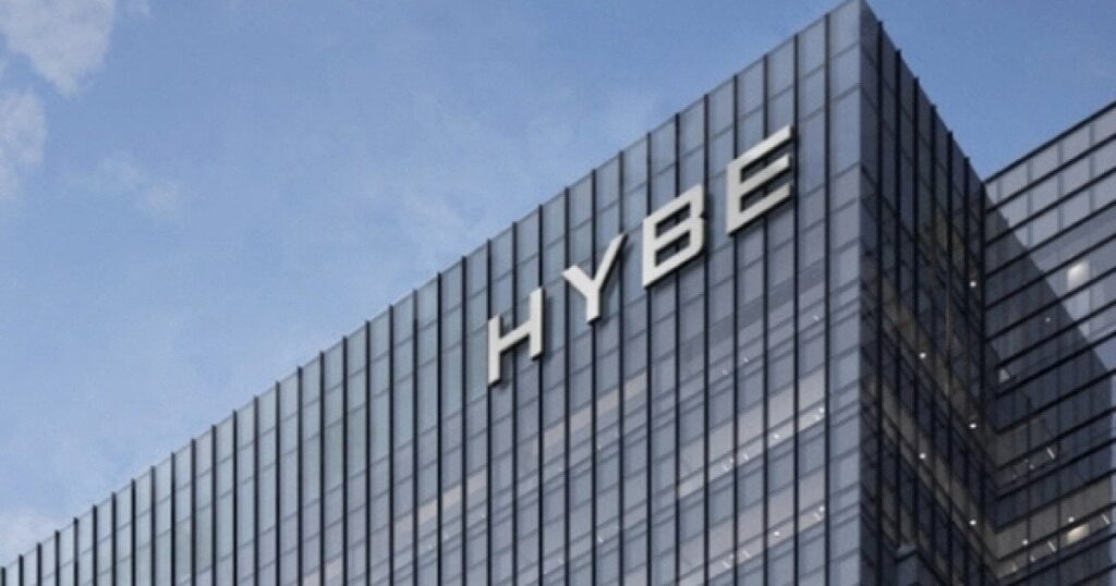 وبحسب ما ورد استولى Hybe على مستند Ador الداخلي الذي يوضح خطة "الهروب".