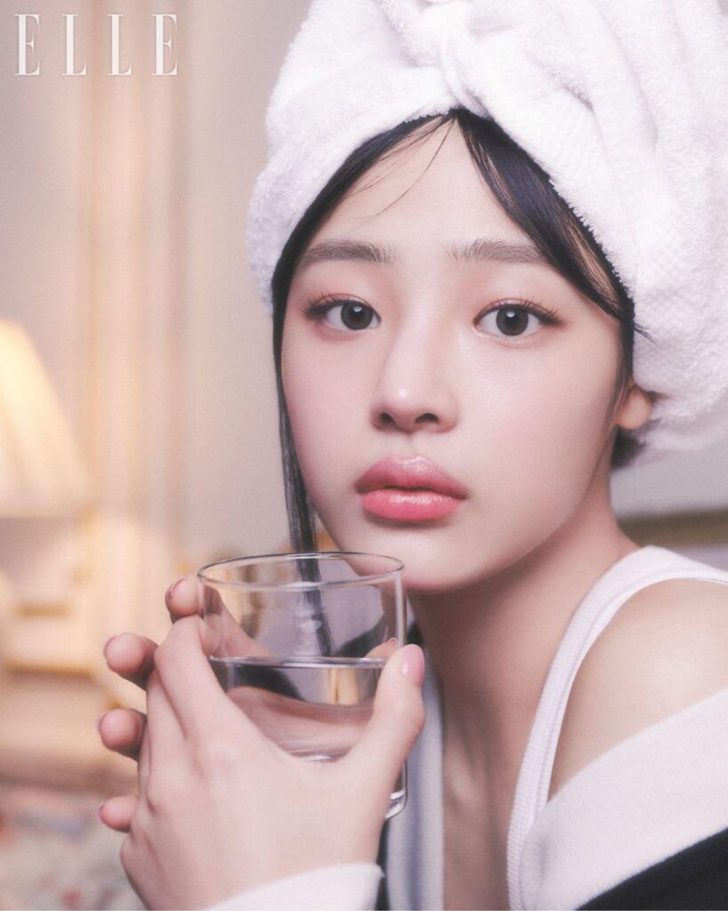 240425 مينجي لـ ELLE Korea x Chanel Beauty