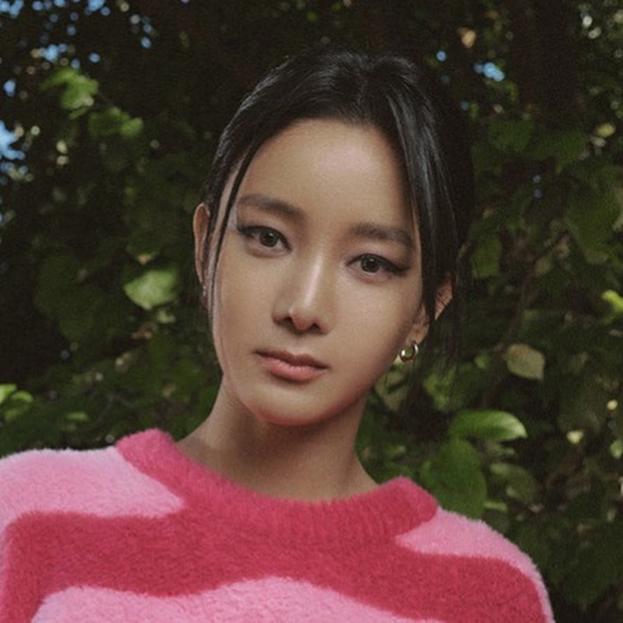 افتتح Ru.B (SPICA Kim Bohyung) قناة على اليوتيوب