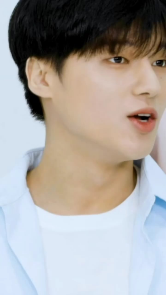 240425 كافيه بوم بوم على الانستقرام: Wooyoung’s Bom Bom