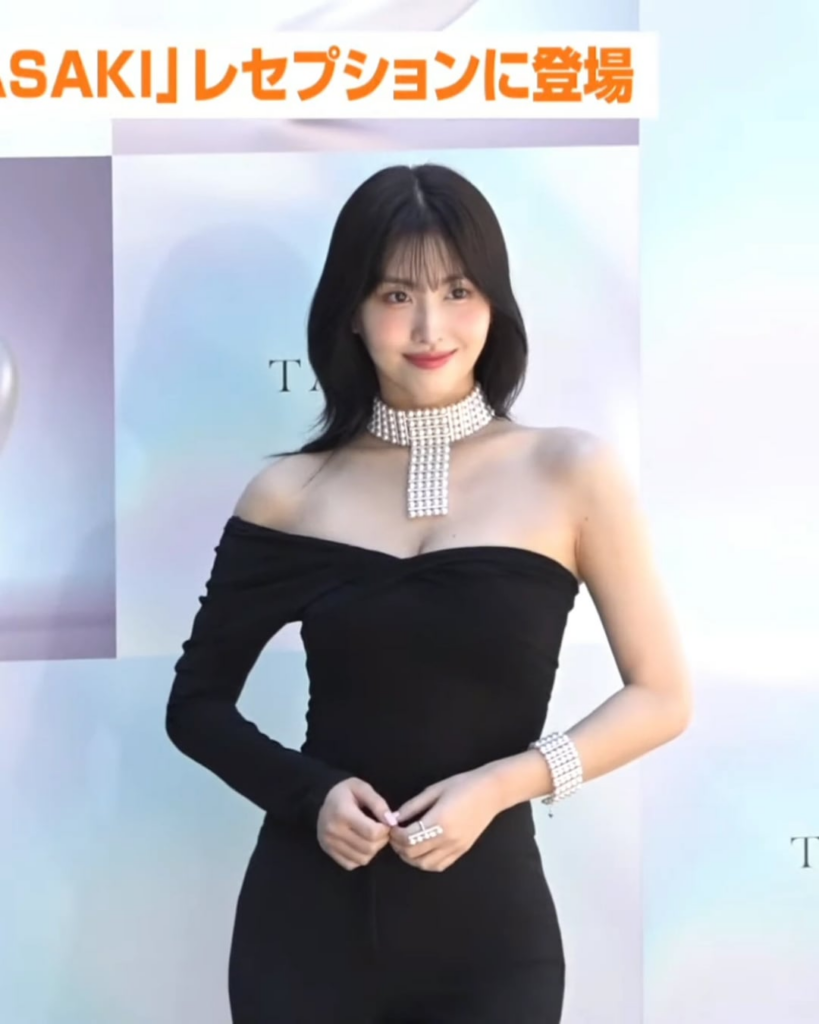 240425 حدث مومو وتاساكي