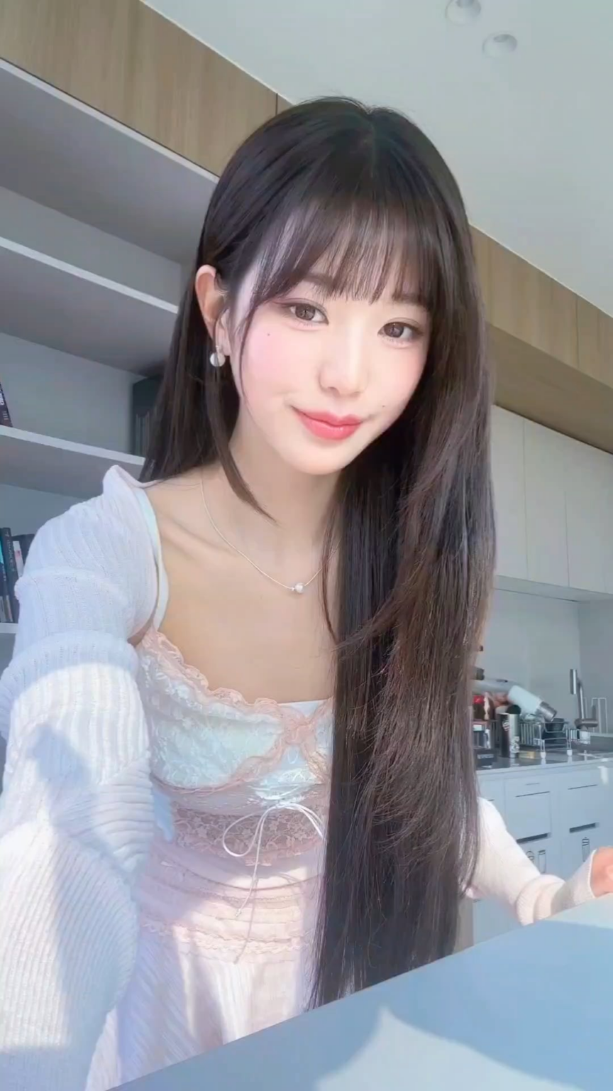 240419 تحديث Douyin الرسمي لـ IVE مع Wonyoung - OTT (تحدي الرقص)