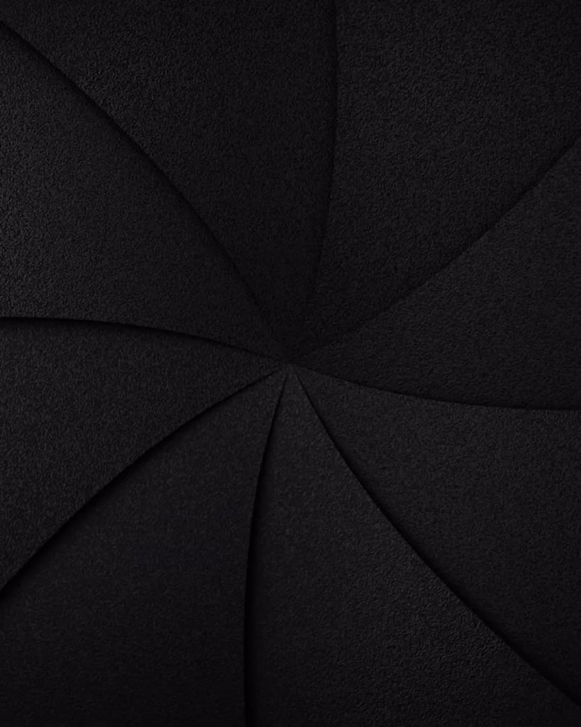 240426 Huh Yunjin - ELLE Korea x M·A·C Cosmetics (إصدار مايو 2024 D Edition للغلاف الرقمي)