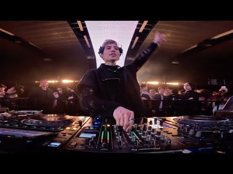 240405 مانيلا كيلا تظهر لأول مرة في ETA (ريميكس) @ Academy LA