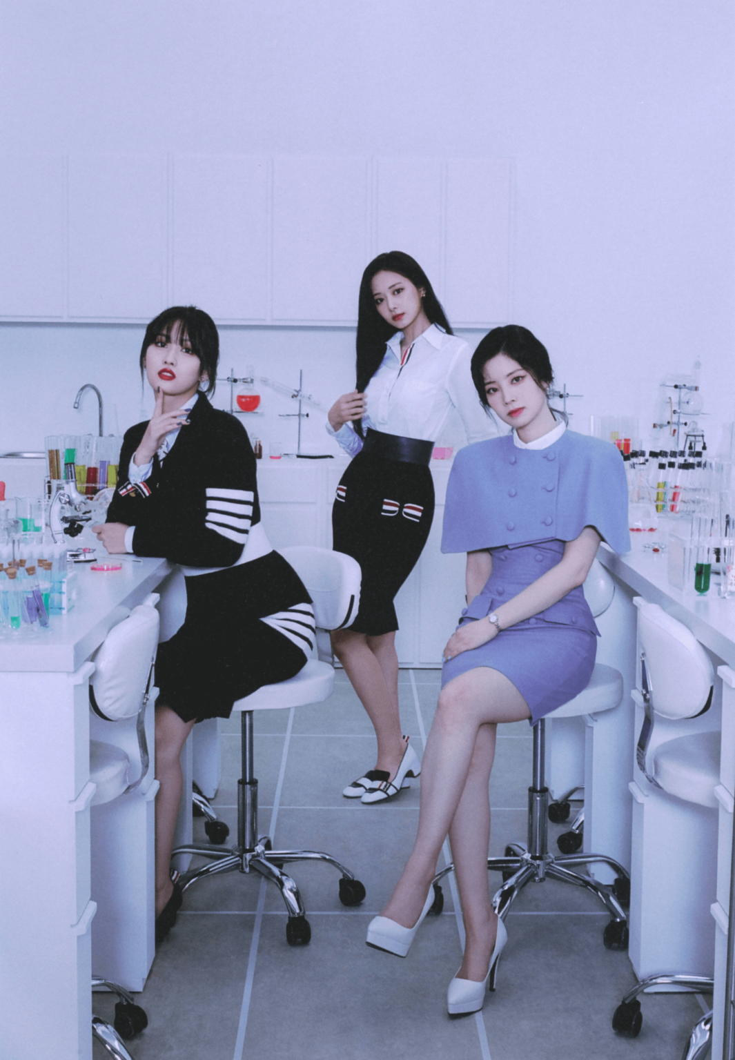 مومو وتزويو وداهيون