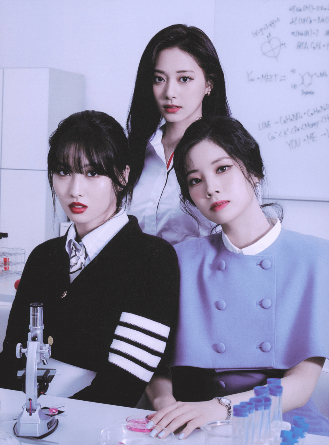 مومو وتزويو وداهيون