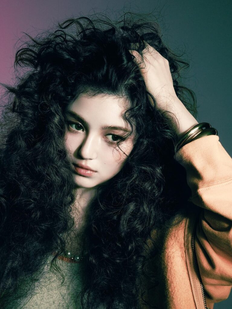 240426 تحديث تويتر NewJeans (2) (صور فردية)