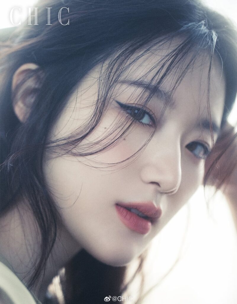 شوهوا لمجلة CHIC الصينية عدد مايو 2024