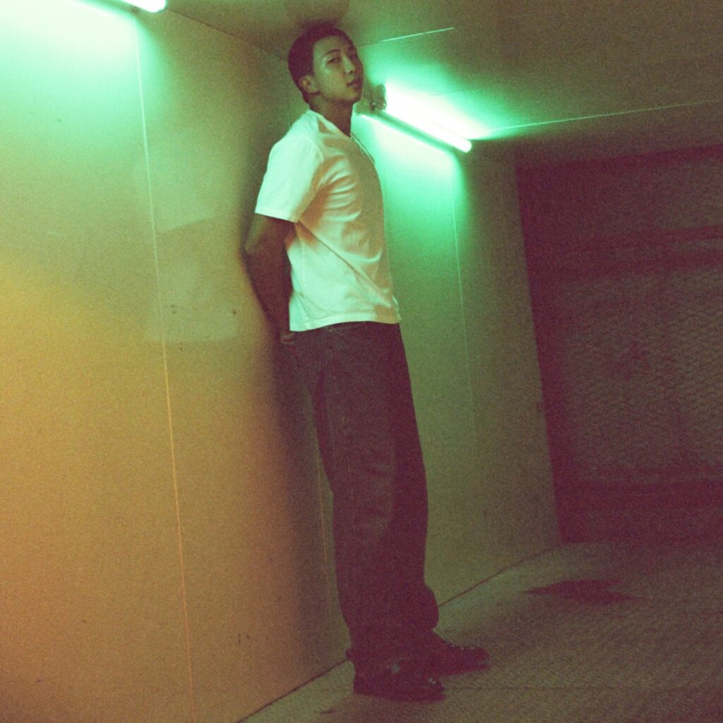 صورة مفهوم RM "المكان الصحيح، الشخص الخطأ" 1 - 010524