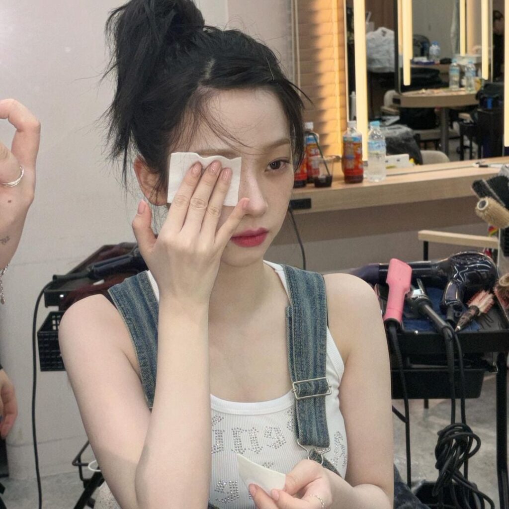 240425 تحديث كارينا على الانستقرام