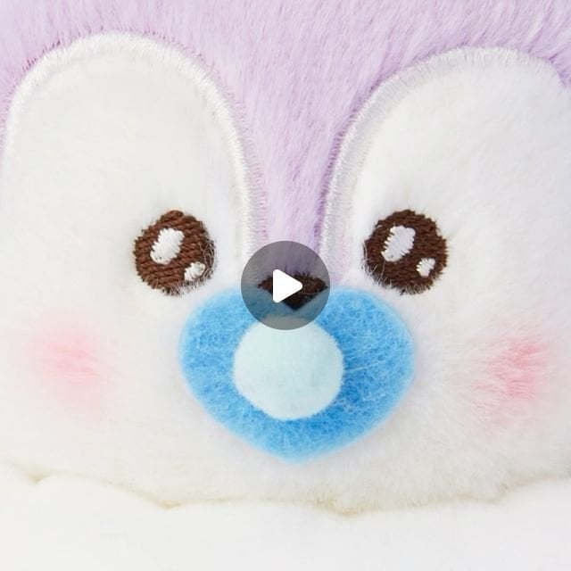 240425 BT21 على الانستقرام: من مستعد لمنح المولود الجديد مانغ بعض الحضن الدافئ؟👀💗