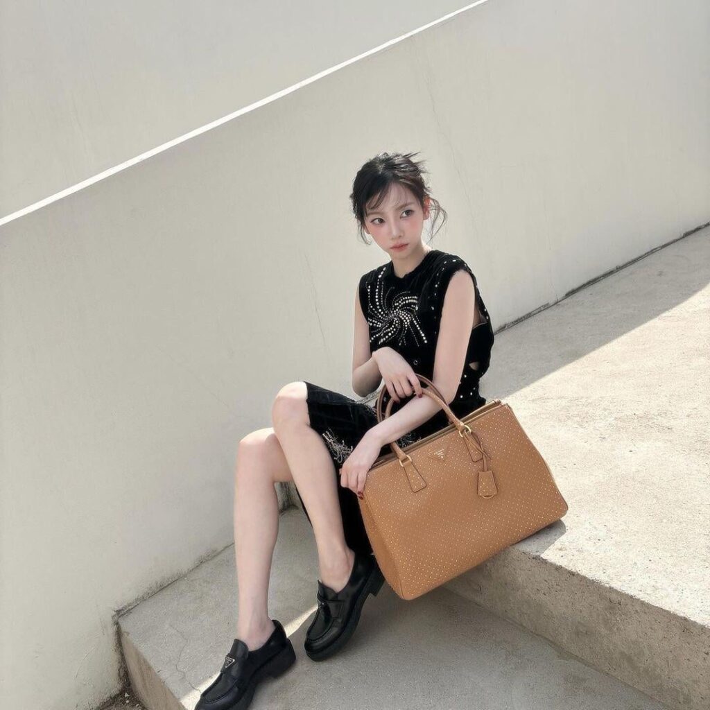 240421 تحديث كارينا على الانستقرام