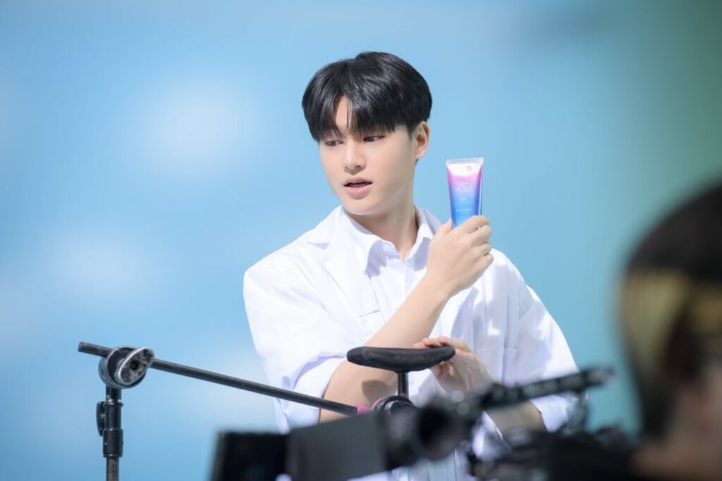 240508 روهتو للأشعة فوق البنفسجية على X |  تحديث ATEEZ