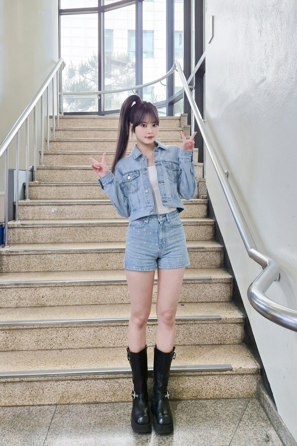 240510 تحديث تويتر LE SSERAFIM - MC Hong Eunchae