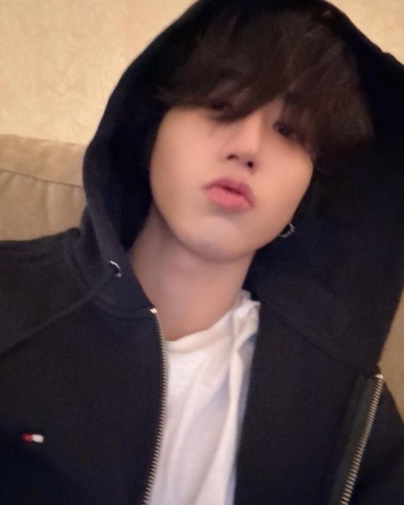 240508 تحديث هان على الانستقرام